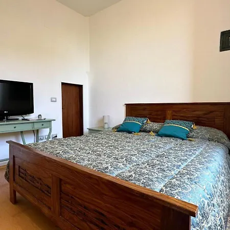 La Casa Di Perla, In Famiglia * Perugia