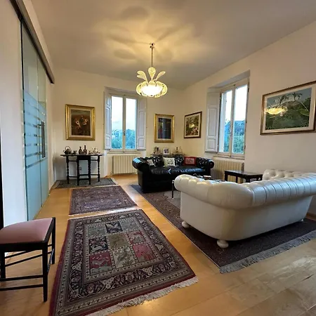 Homestay La Casa Di Perla *